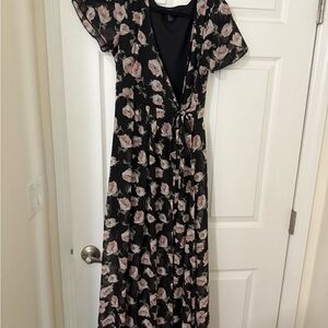 Forever 21 Black Floral Maxi Dress